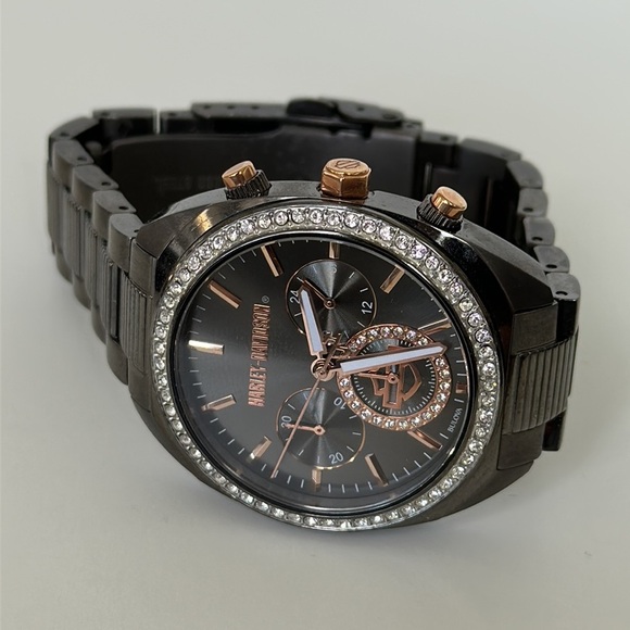 Harley-Davidson Women's Gunmetal and Rose Gold Bulova Watch - Picture 4 of 7